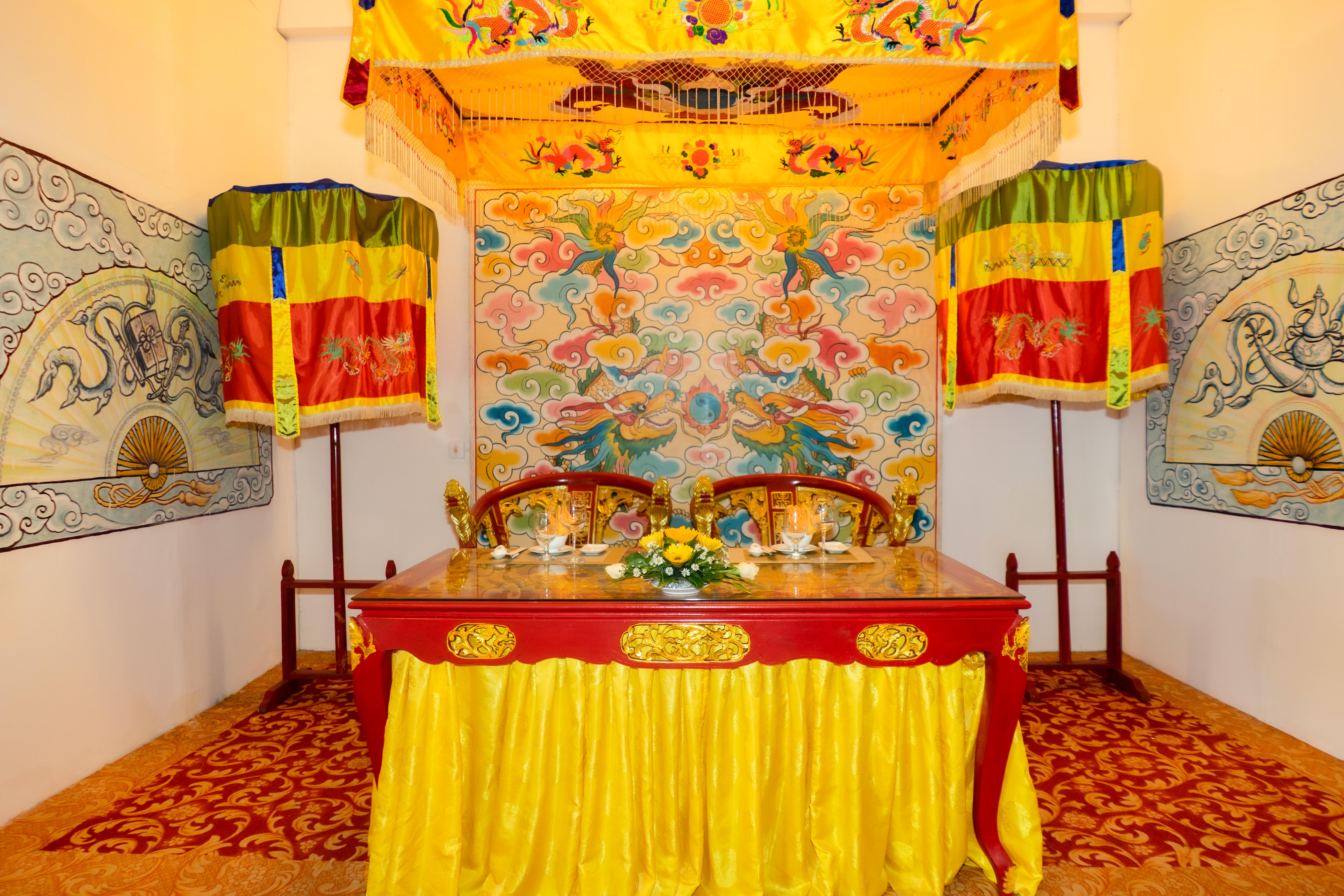 Century Riverside Hotel Hué Extérieur photo